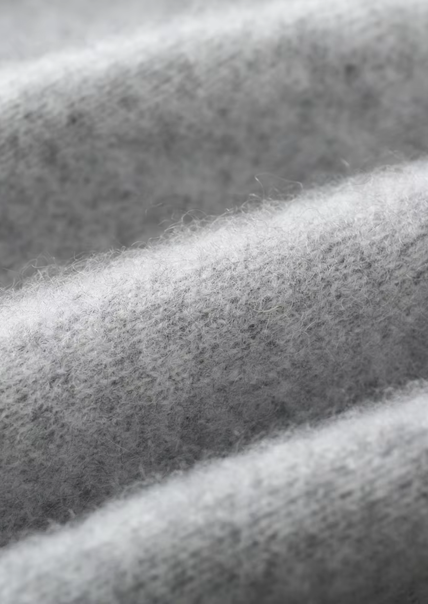 NOBA WOOL V-NECK CARDIGAN