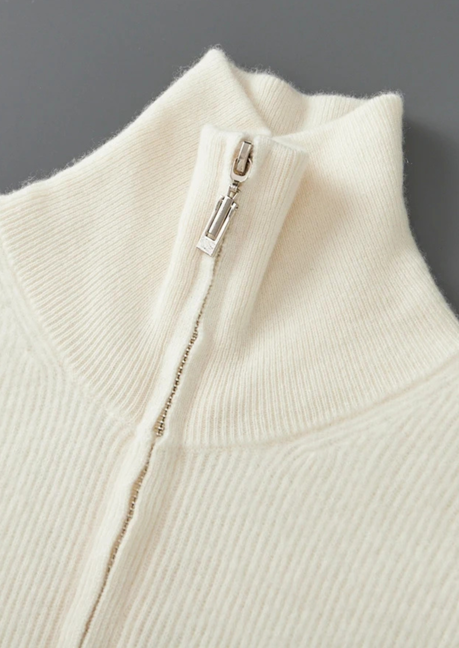 NOBA WOOL RIBBED ZIPPER CARDIGAN